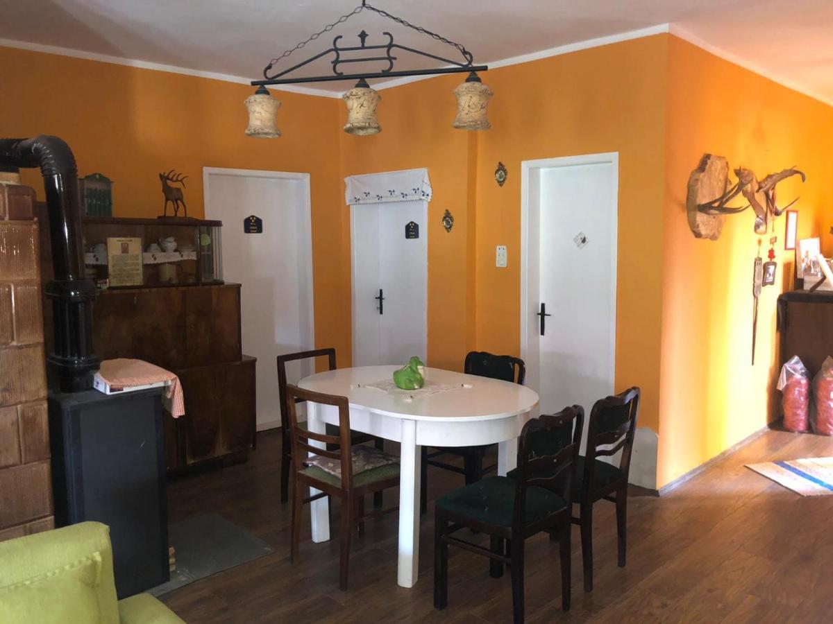 Salas Gnijezdo Bačka Palanka Exterior foto